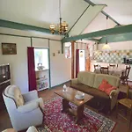 Holiday home Cozy In With Garden *