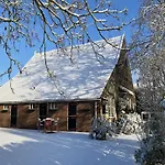 Holiday home Cozy In With Garden