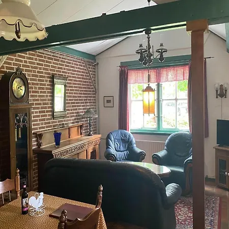 Cozy In With Garden Holiday home