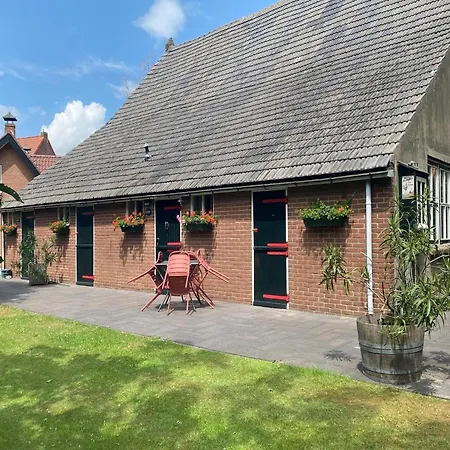 Cozy In With Garden Holiday home Bergen op Zoom
