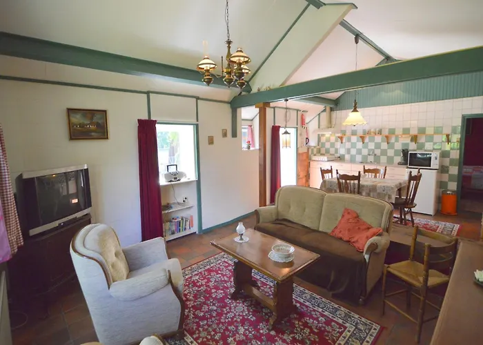 Semesterbostad Cozy In With Garden *