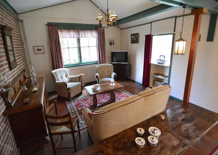 Dom wakacyjny Cozy In With Garden Bergen op Zoom