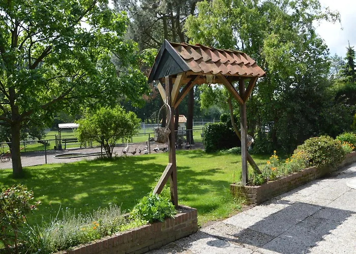 Dom wakacyjny Cozy In With Garden *