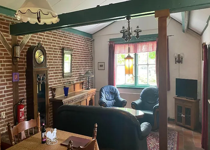 Dom wakacyjny Cozy In With Garden *