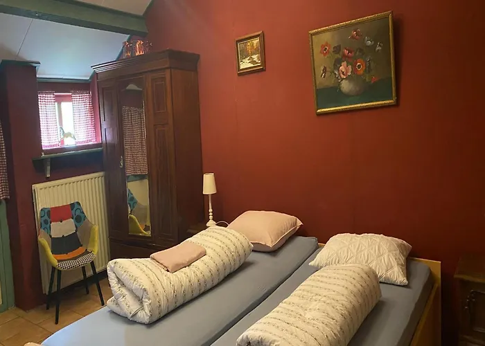 Dom wakacyjny Cozy In With Garden Bergen op Zoom