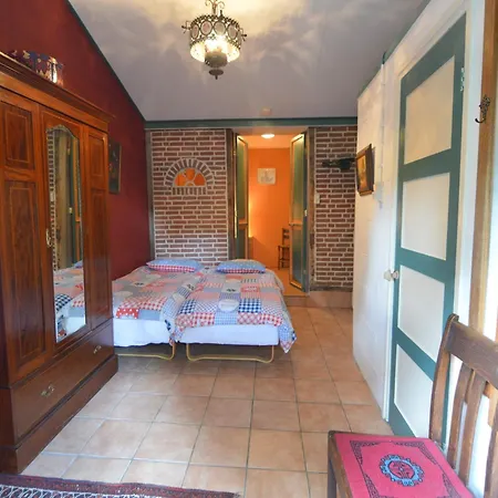 Cozy In With Garden Vakantiehuis Bergen op Zoom