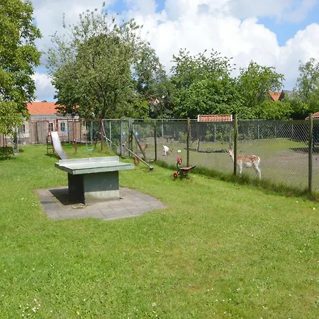 Vakantiehuis Cozy In With Garden Bergen op Zoom